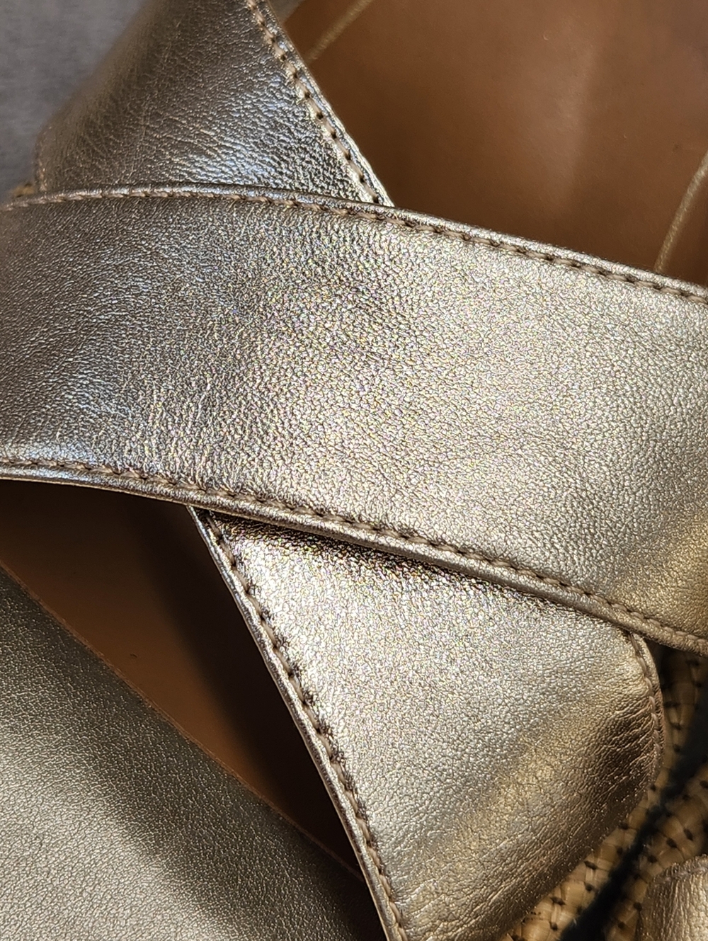 Vionic Wedge Sandals 10 Gold Leather Marina Arch Support Platform Boho New $140 - Picture 6 of 14